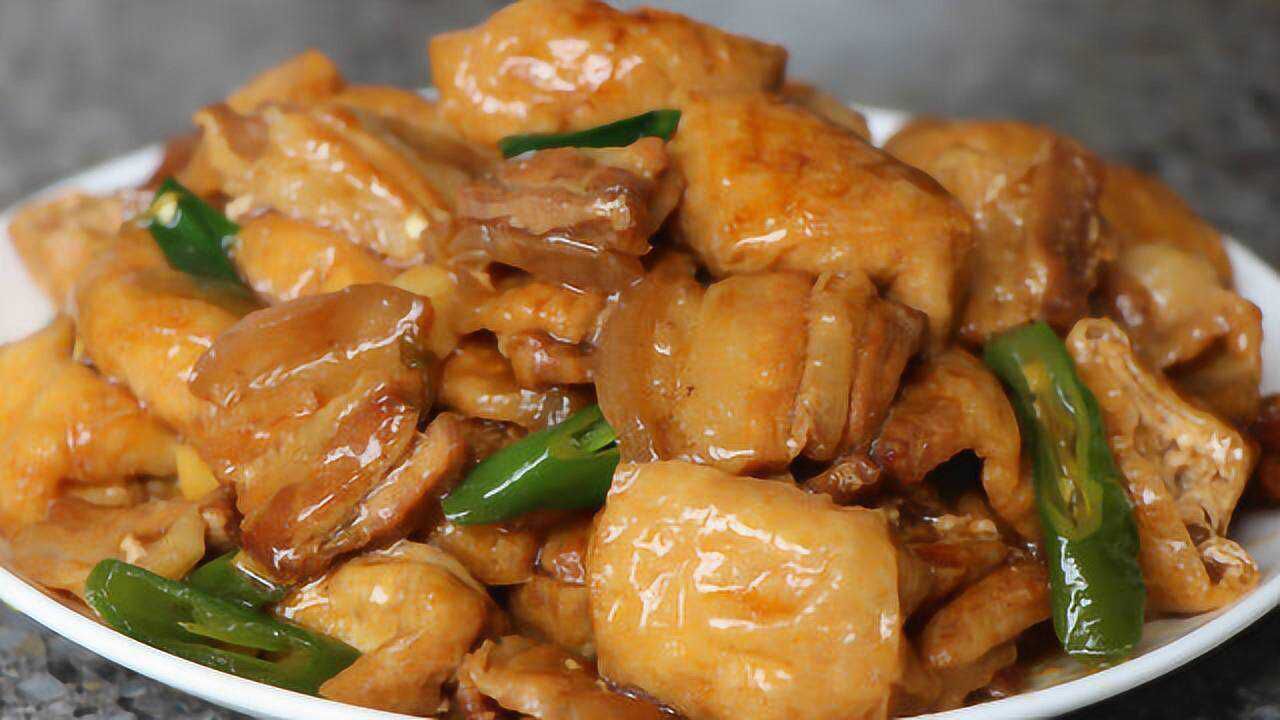 油豆腐焖五花肉的家常做法好吃又入味上桌连汤汁都不剩