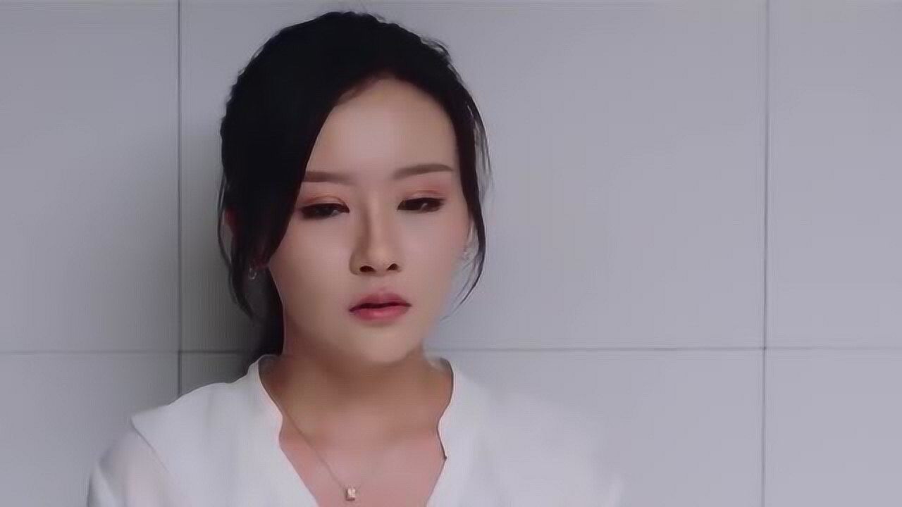 二龙湖爱情故事王春花混剪,只想做你背后,那个傻傻的女人