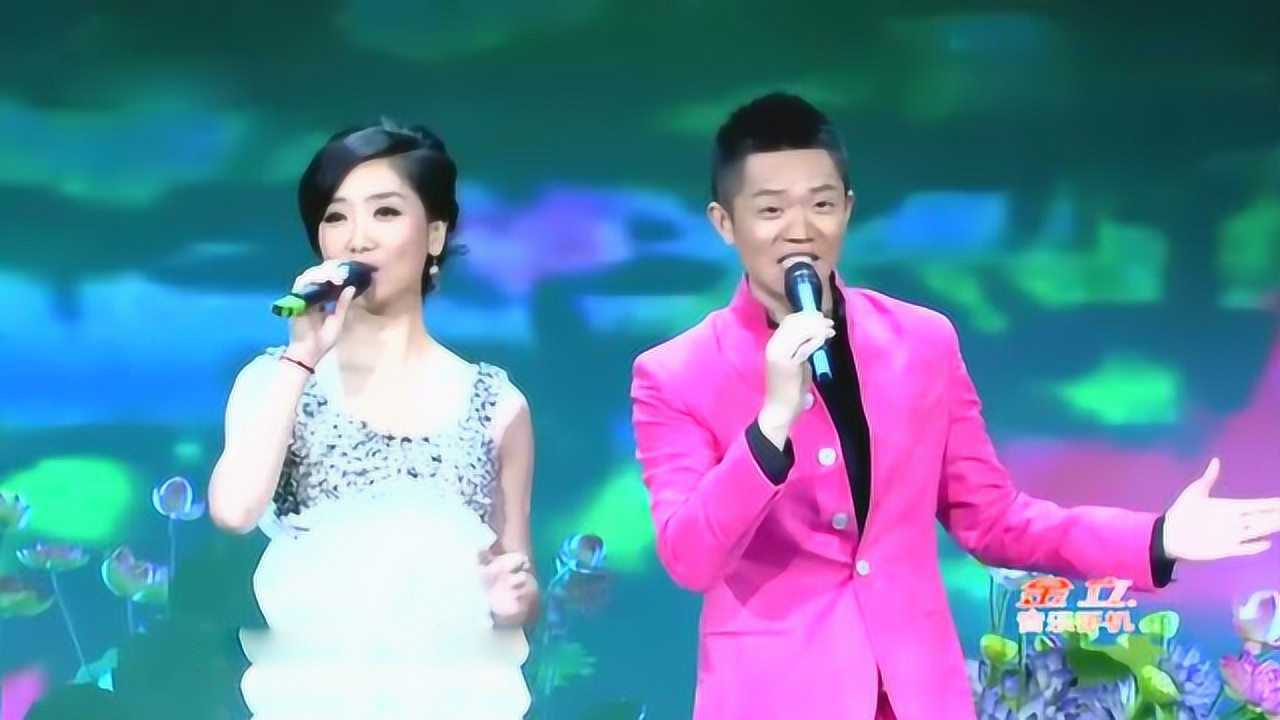 自由飞翔演唱凤凰传奇