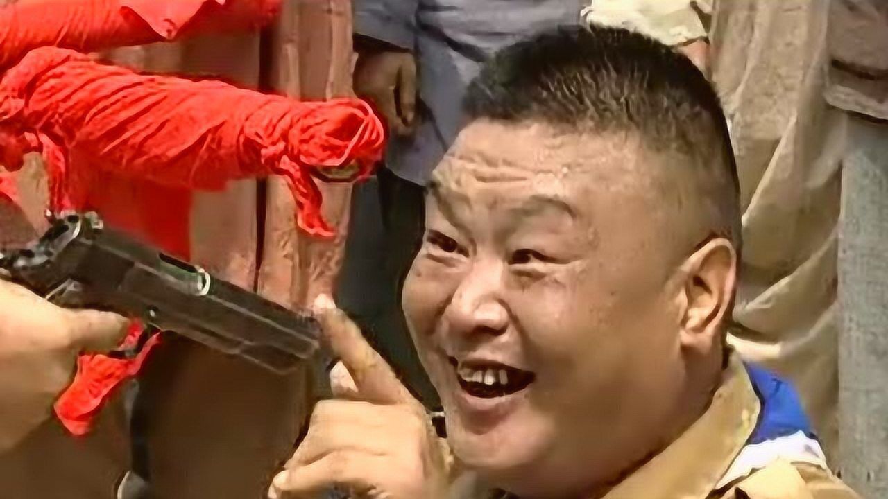 王保长新篇感动片段傻子三娃子的媳妇另嫁人