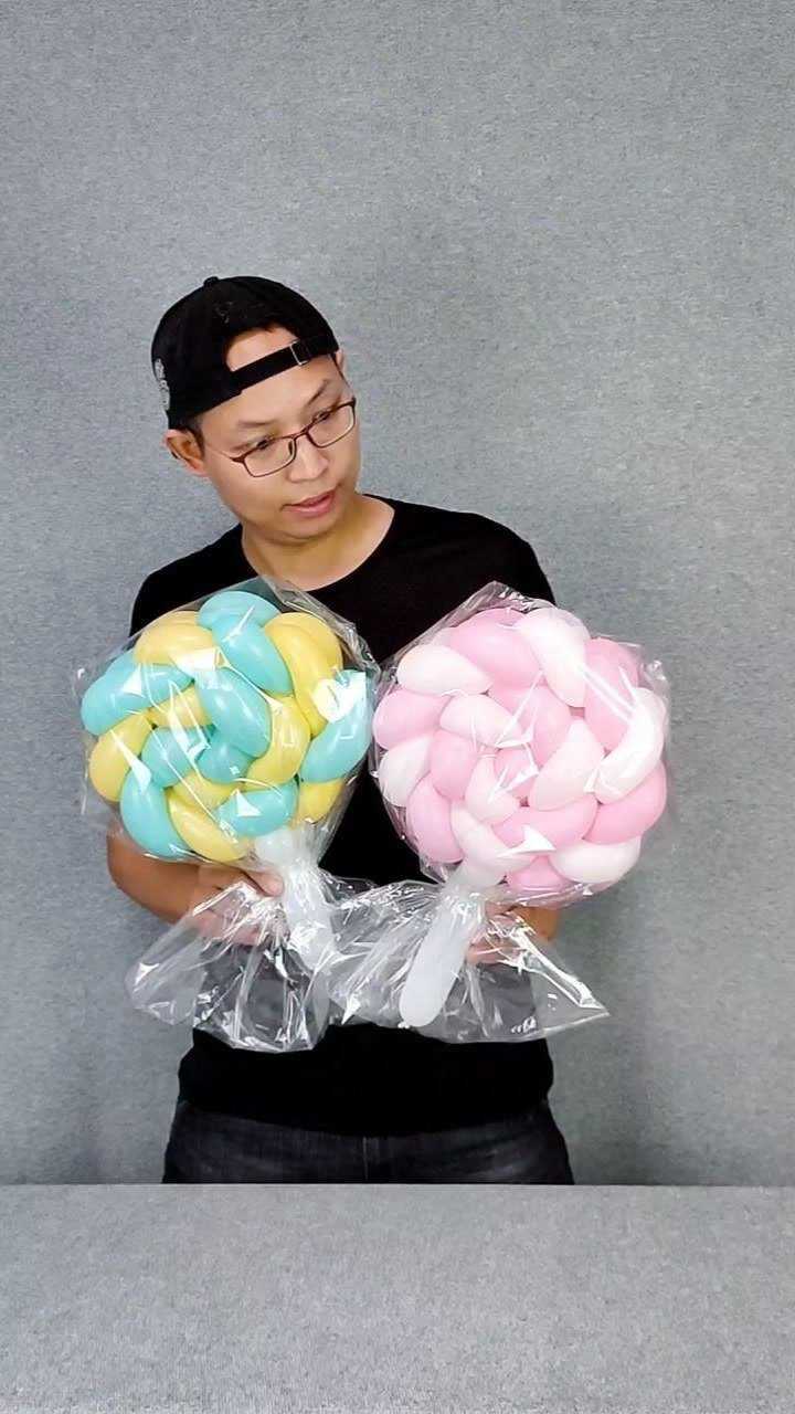 气球制作的棒棒糖,像不像?