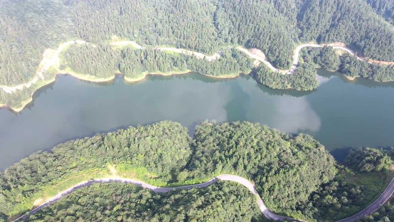 航拍镇雄 芒部 红石桥水库