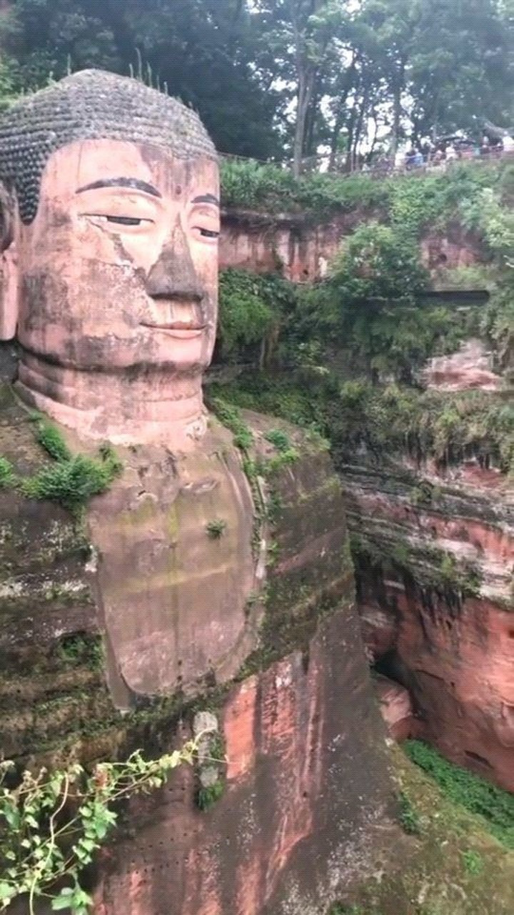 风云雄霸天下取景地乐山大佛
