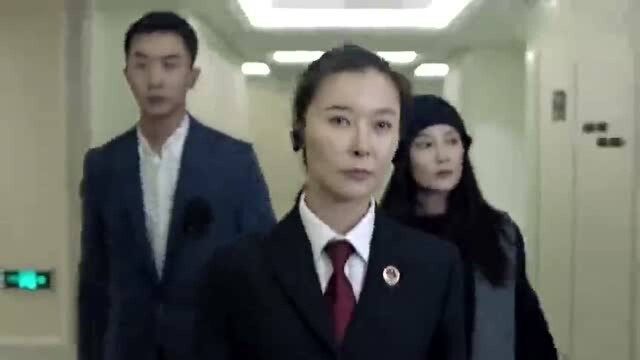 美女处长霸气登场,没想到市长却逃跑了,美女怒了!