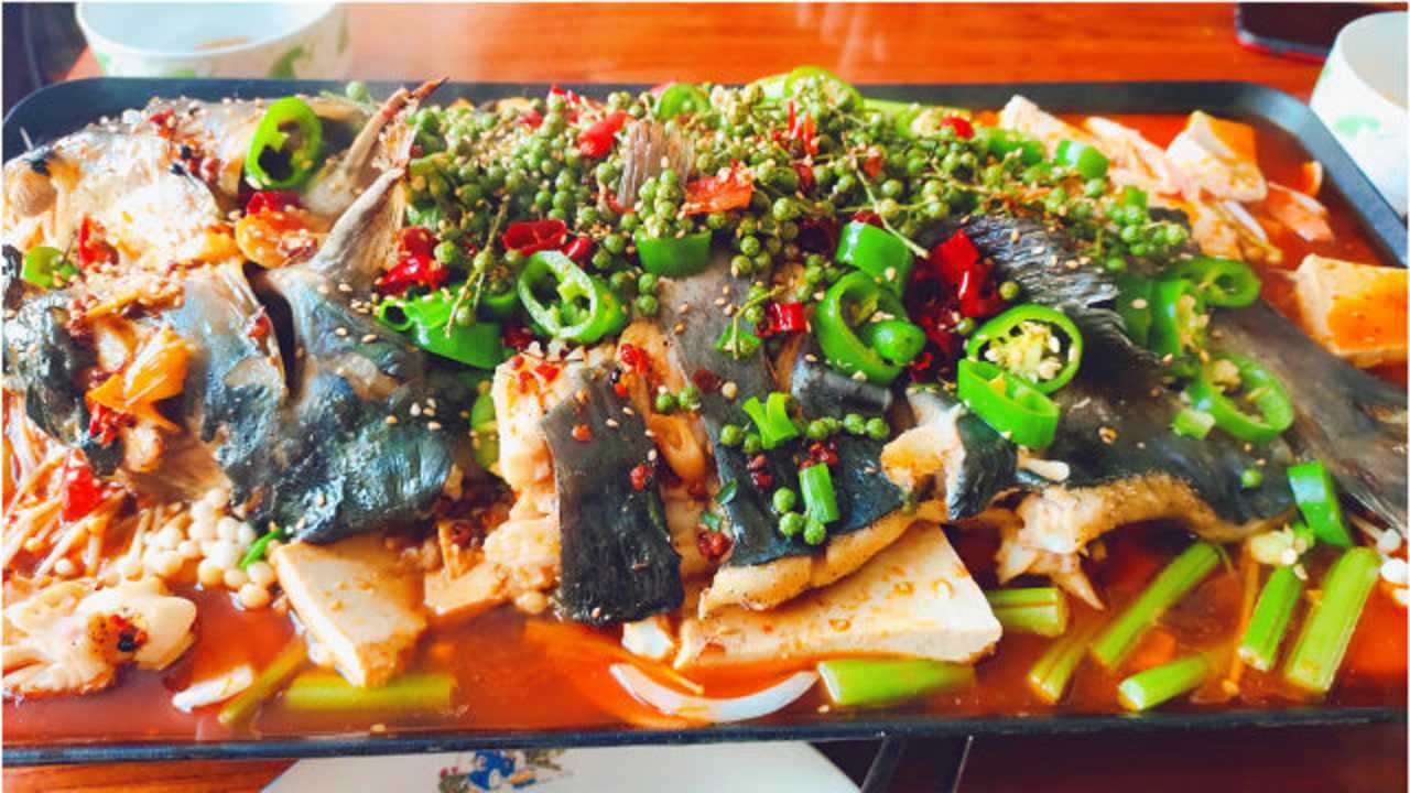 清江鱼怎么做才好吃教你在家做烤鱼按照这个配方做比饭店好吃