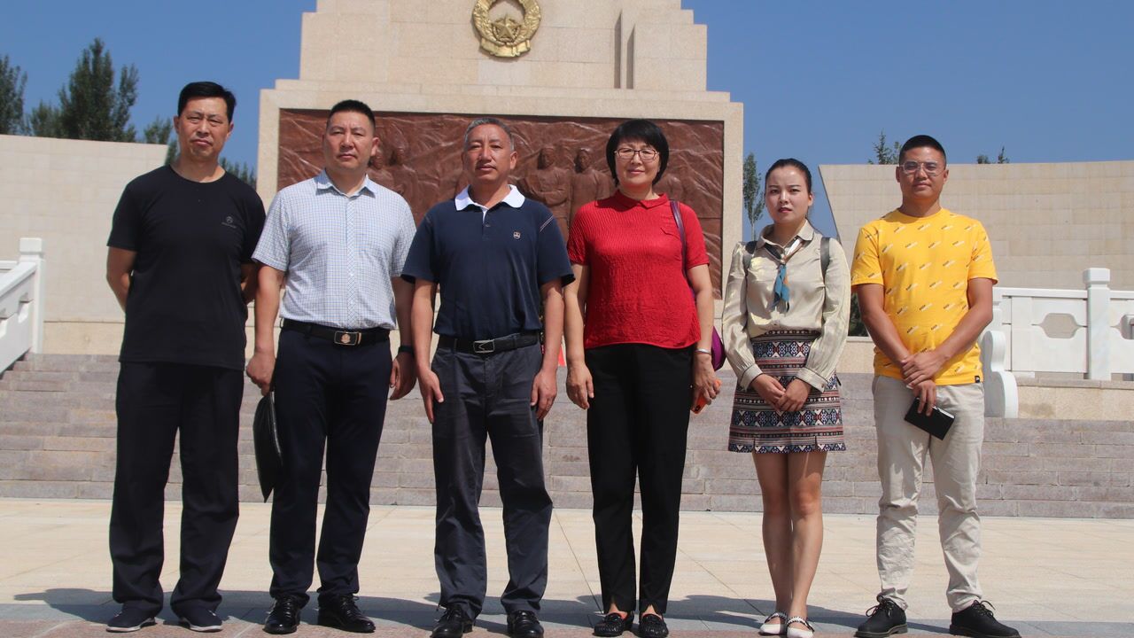 四川省凉山州越西县县委常委政法委书记米佳林偕同越西县禁毒缉毒大队