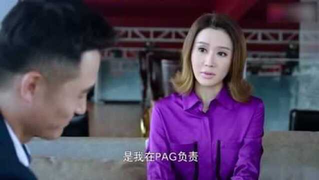 陆明又找上丽丽,哪想丽丽一眼看透心思,果然不出所料想拉拢她,猜的真准