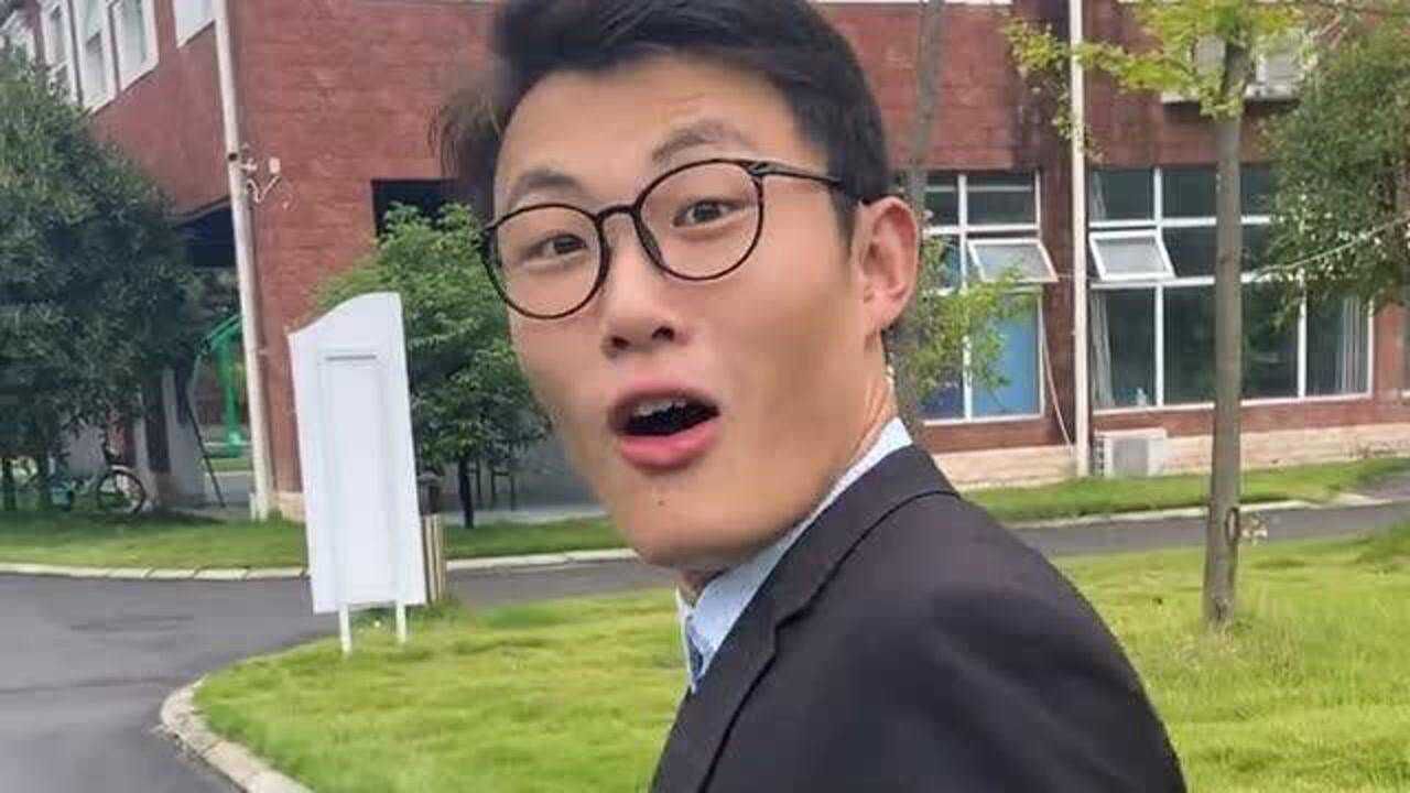 张伟在律师界什么地位兄弟这两句话总结的太精辟了