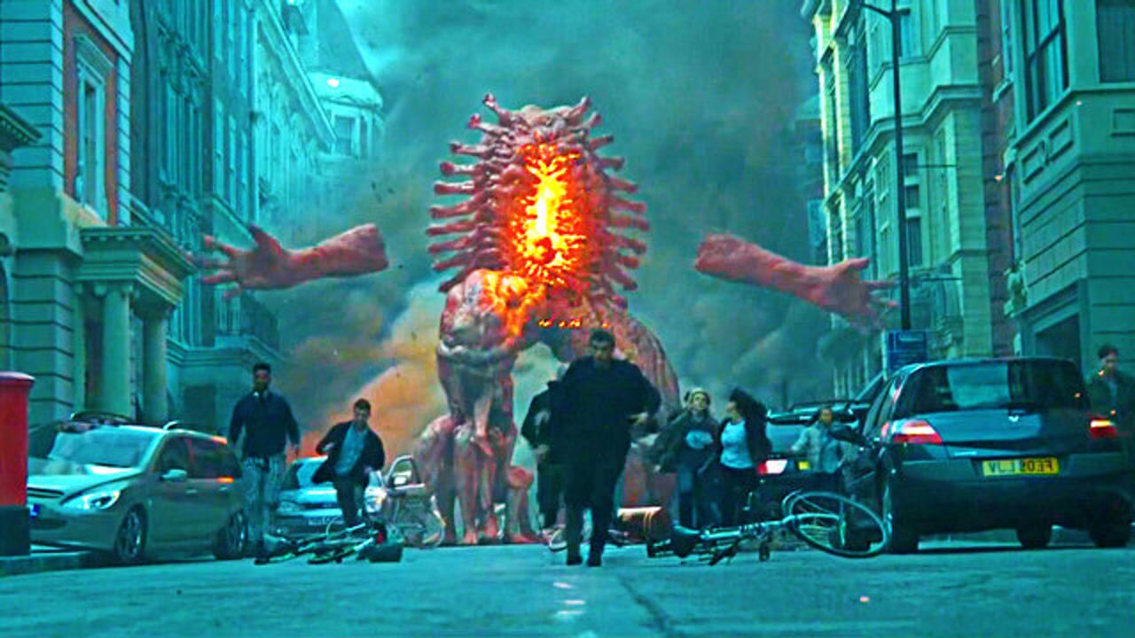 从地下爬出来的恶魔形象很有特色在人类与恶魔之间游走的地狱男爵