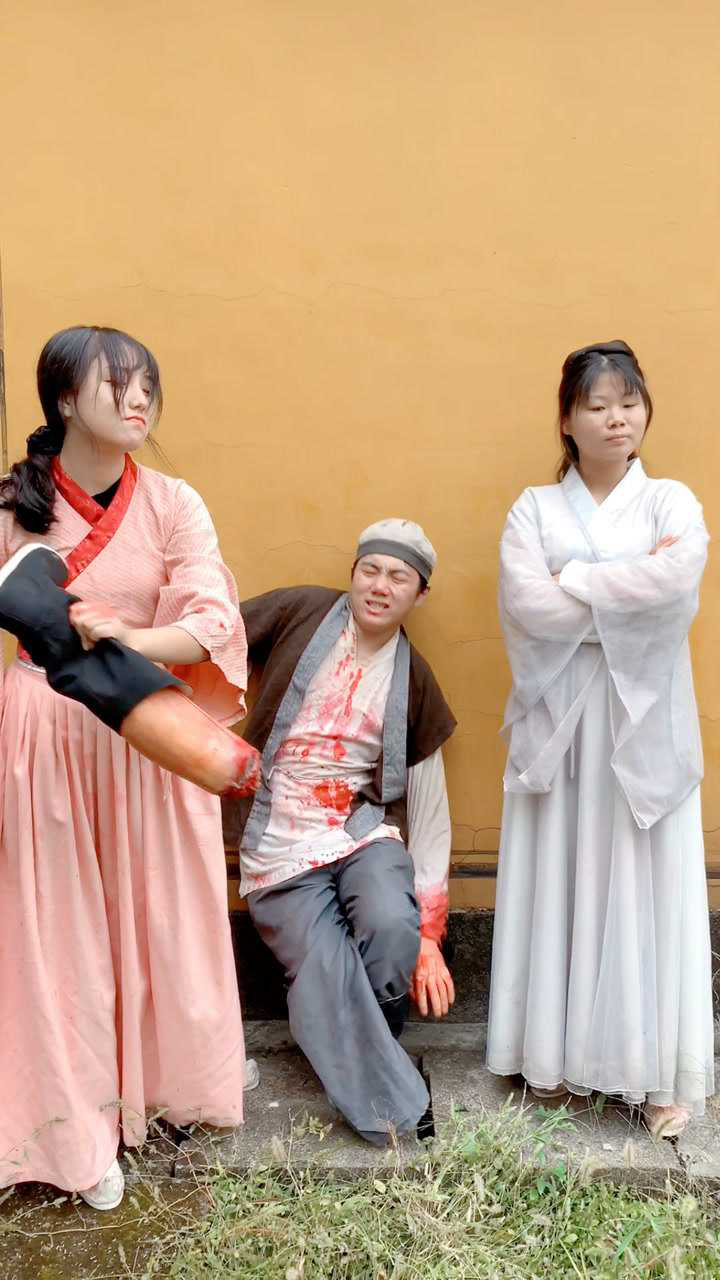 影视里的砍腿戏原来是这么拍的