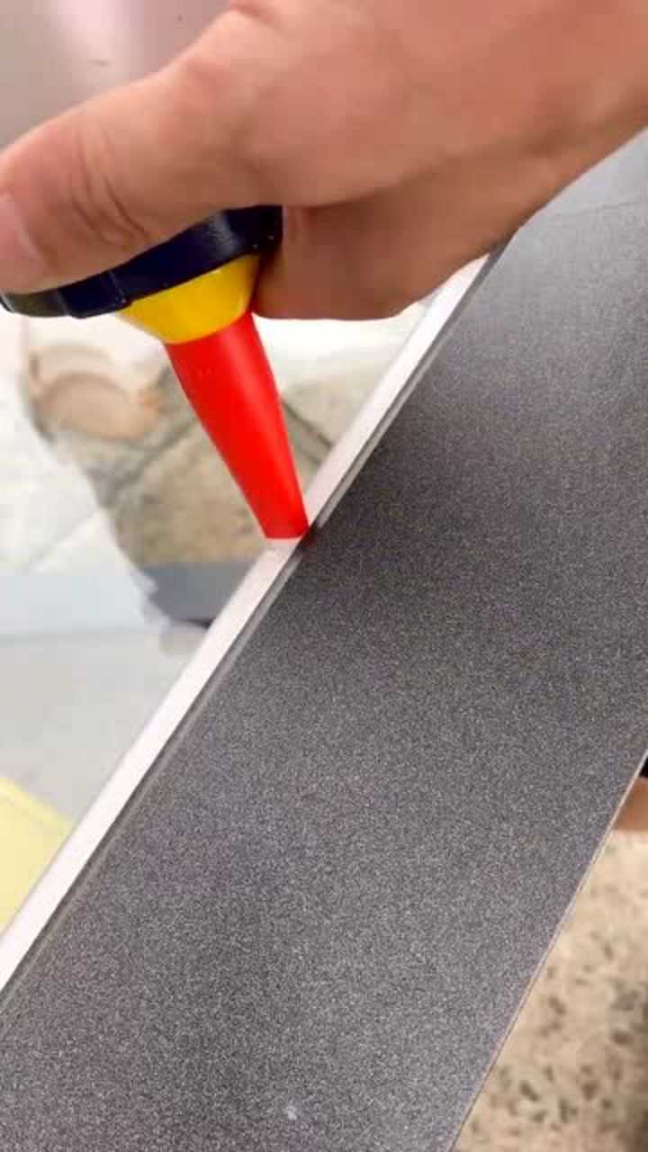 打玻璃胶其实就是这么简单你学会了没_腾讯视频