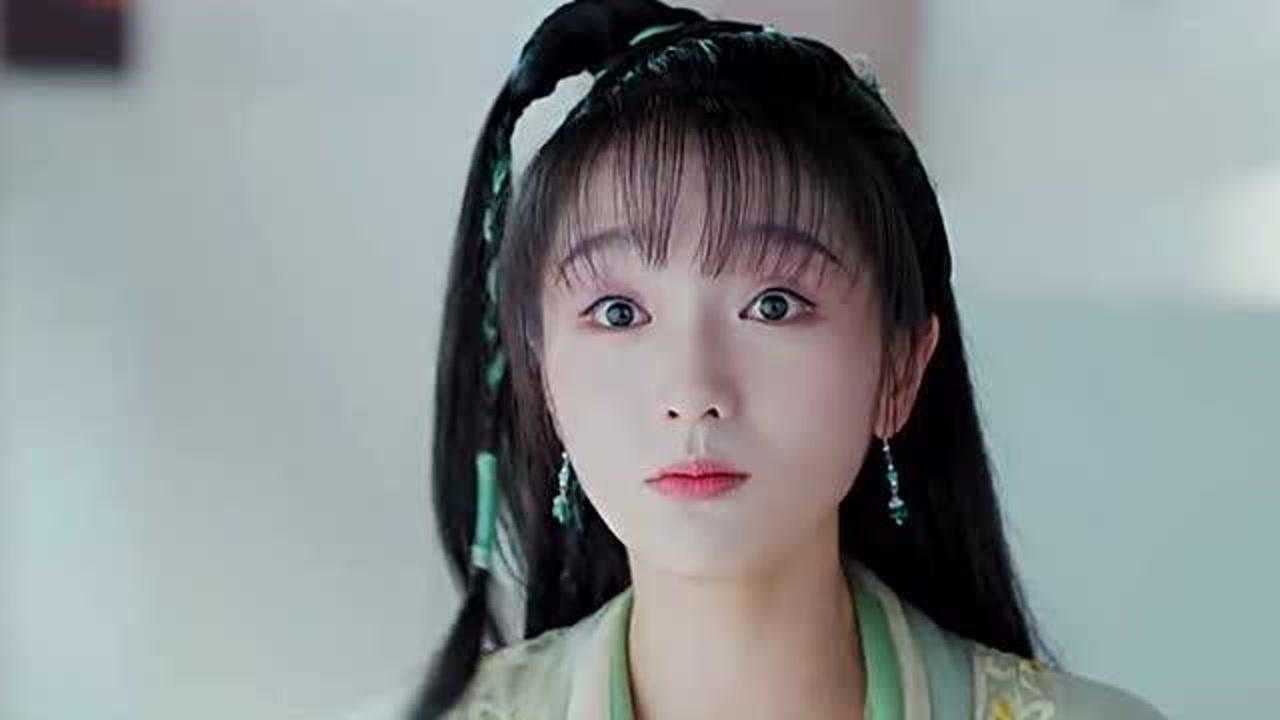 小青随时随地护姐姐,小青不在怼人,就在怼人的路上