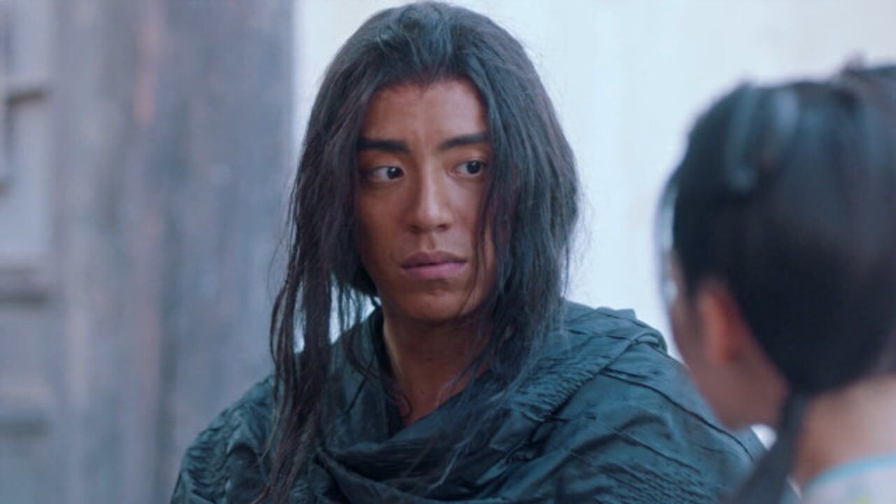 狼殿下狼仔听到幼狼的叫声担心被人偷走和马摘星分别后急忙跑去寻找