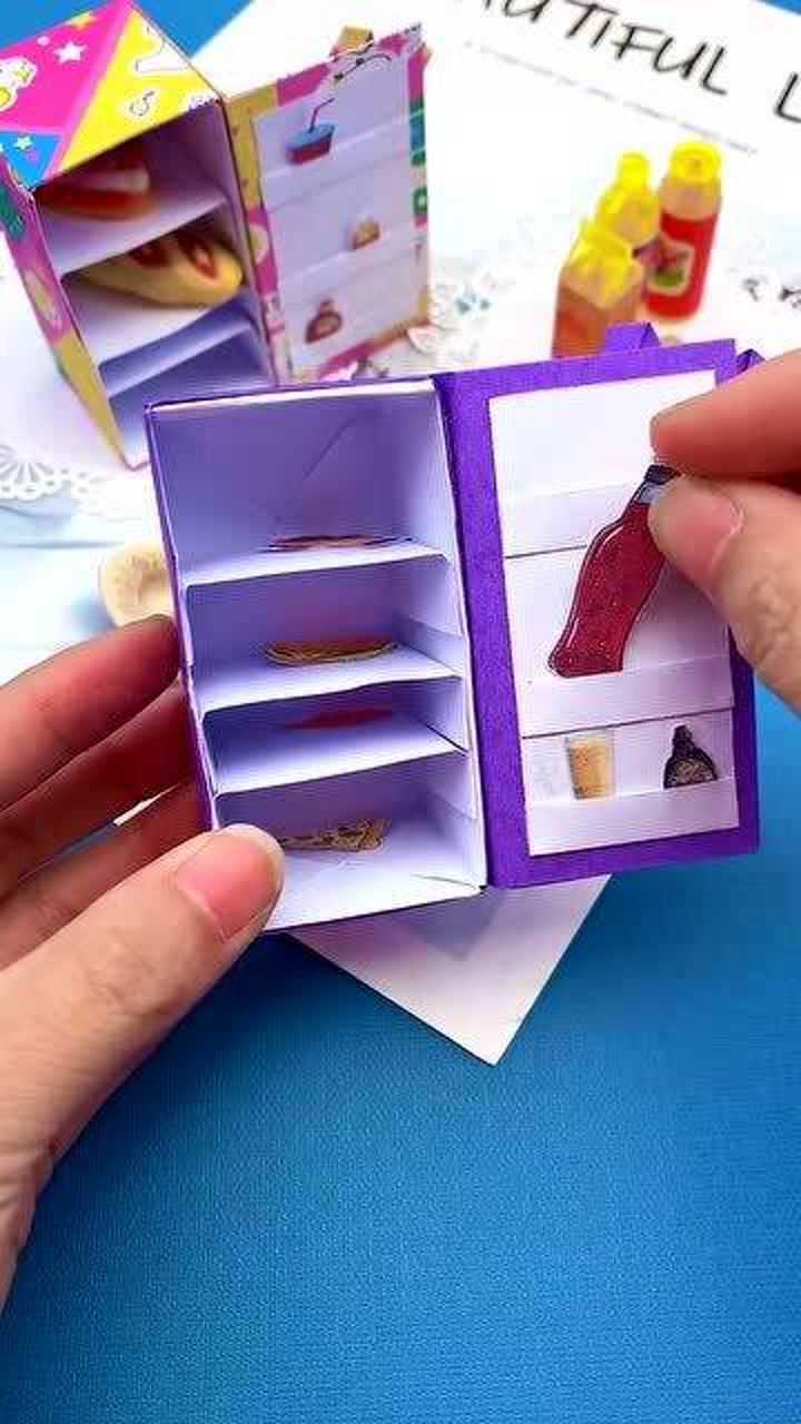 折纸做一个小冰箱吃不完的零食可以放进去哦