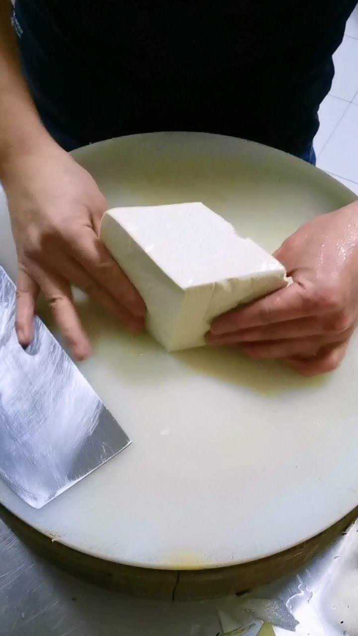 豆腐菱形块的切法