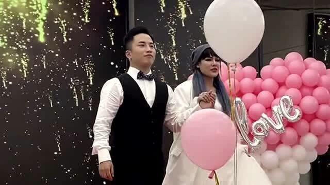 殷世航的求婚现场但是你们认识这对新人吗这个男的也不是殷世航