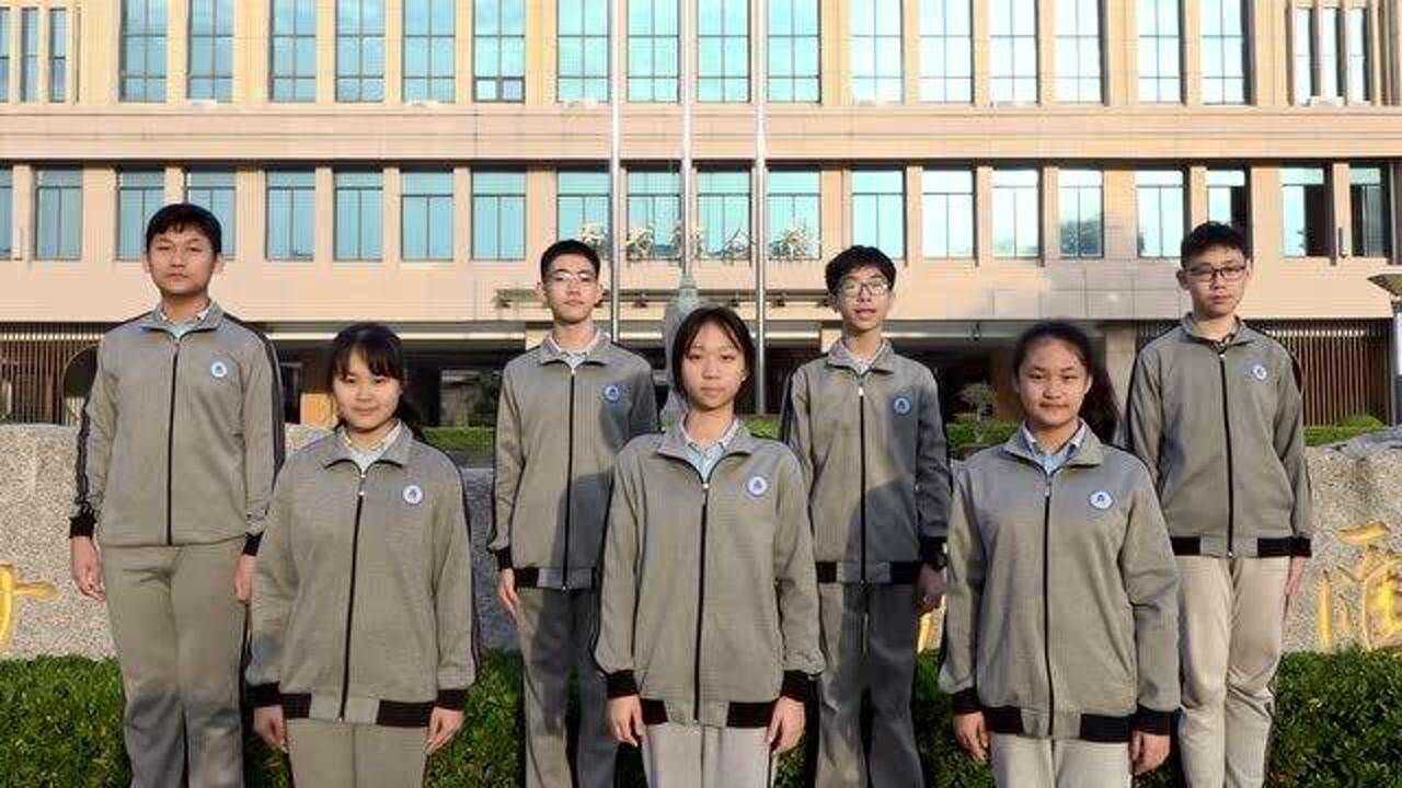 北师大北海附中学生集体诗朗诵沁园春61长沙