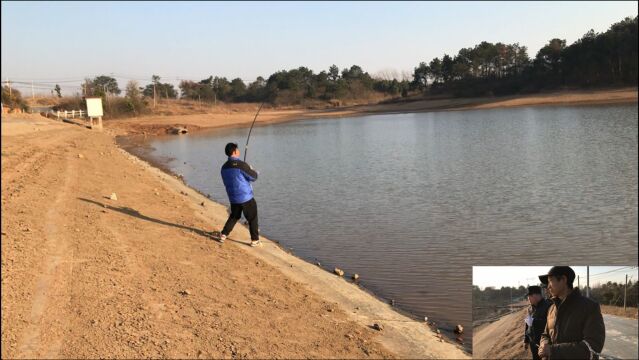 乡村大爷说水库有条鱼100斤,不是青鱼就是翘嘴,小伙锚竿锚好久