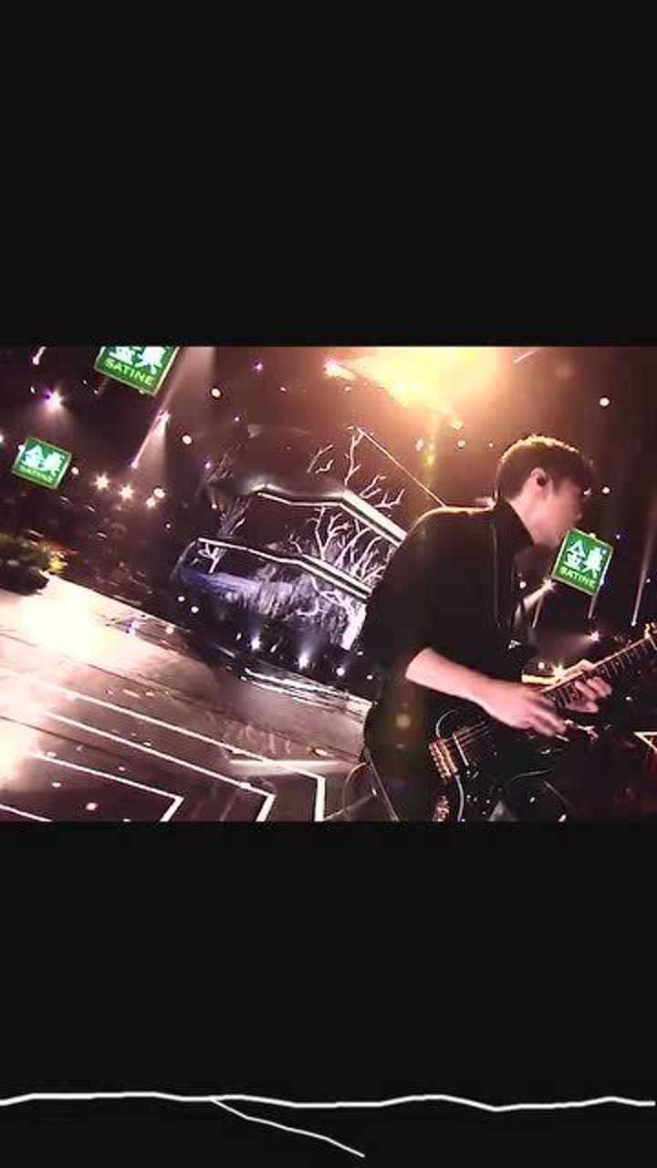 李荣浩这段吉他solo,简直就是超级福利