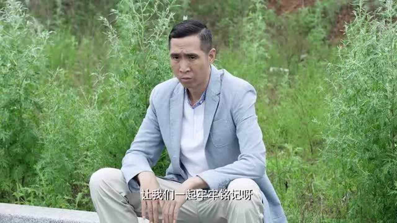 福星盈门:钱龙把光明带到郊外,给了光明一些钱,想离开他