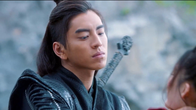 《狼殿下》38集01:摘星竟被拴着走?