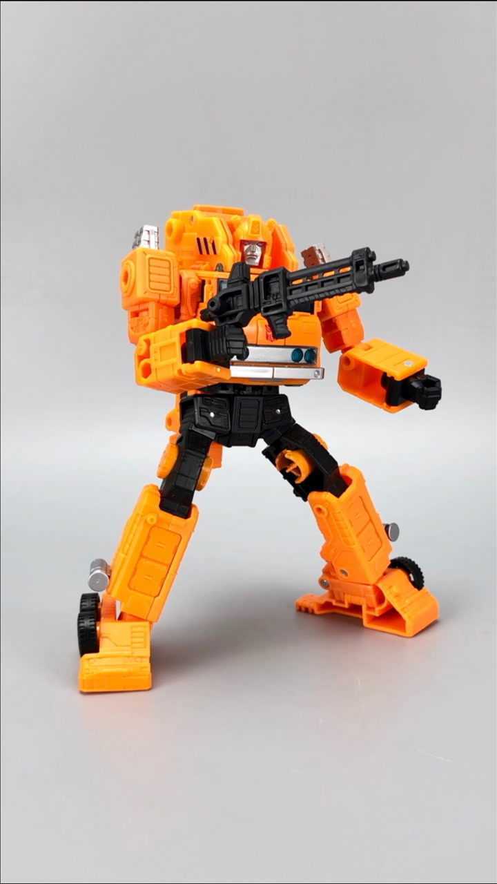 变形金刚地出系列.v级:吊车.含变形流程.赛博坦之战三部曲.