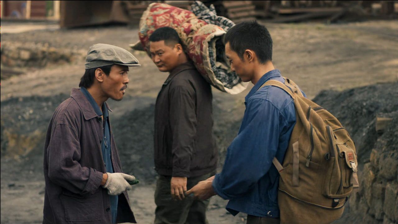 得宝独自找尕娃竟被卖到煤矿实在太可怜丨山海情