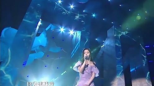 鞠婧祎演唱《氧气》，她的声音确实很有辨识度！