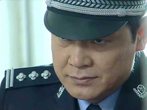 神探谷梁杀人犯杀了人,警察找不到尸体,没想到藏在生坟里