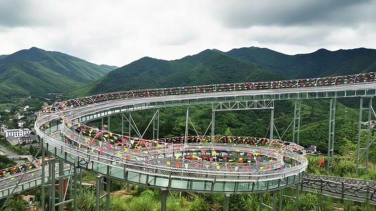 鄣吴溪漂流~绝代双漂