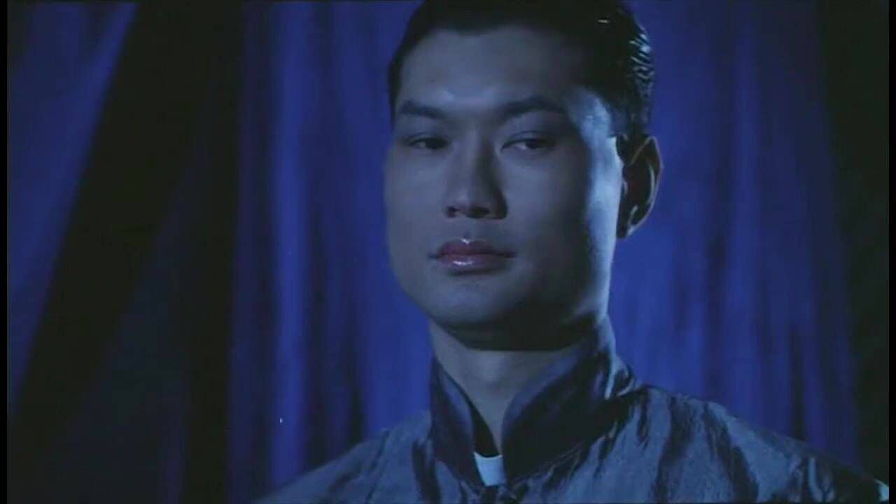 英叔还想用八卦镜对付周比利，不料周比利不是道中人，对他不管用！_高清1080P在线观看平台_腾讯视频