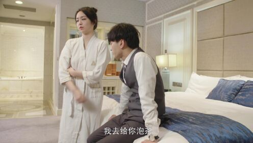 扑倒！醉酒霸强吻小娇妻_高清