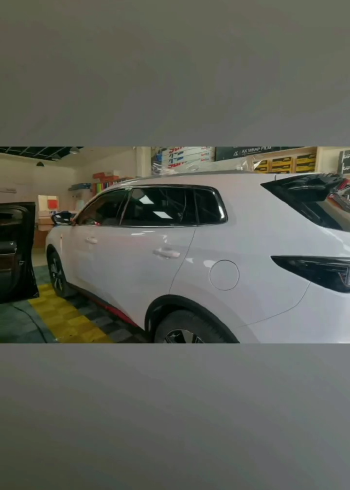 伊士曼龙膜(llumar)     ——    长安  ——            畅悦8077