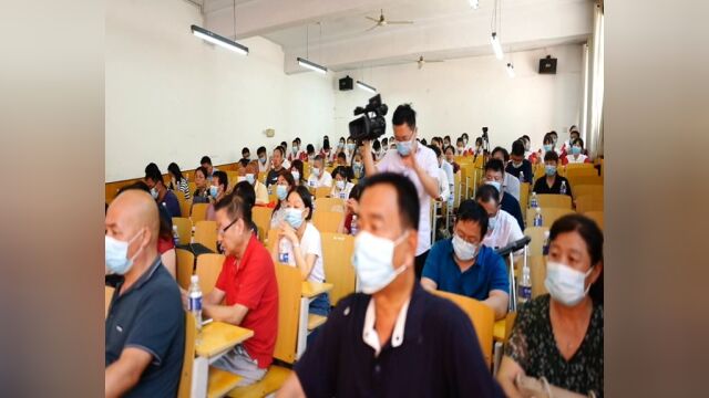 安宁走基层:携手共进,风雨同行唐县文学艺术创作协会年会暨“红阳杯”第九届唐河文学振兴奖颁奖大会在唐县二中隆重召开