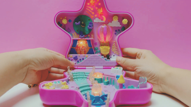 波莉口袋pollypocket大星星城堡玩具 娃娃屋灯光乐园过家家