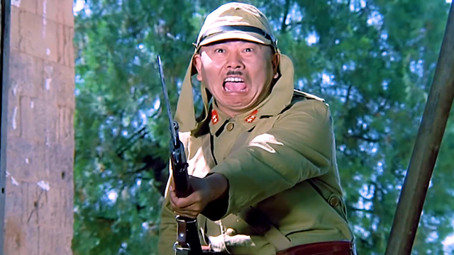 鬼子小分队进村偷国宝,偷鸡不成蚀把米,团灭场面太搞笑.