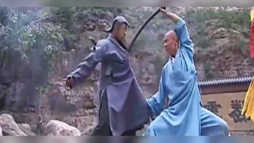 少林和尚大战武林高手，这段棍子耍得虎虎生风