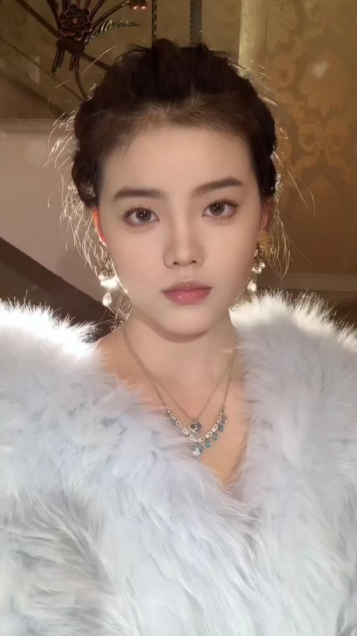 这个冬天当一次金世萱吧