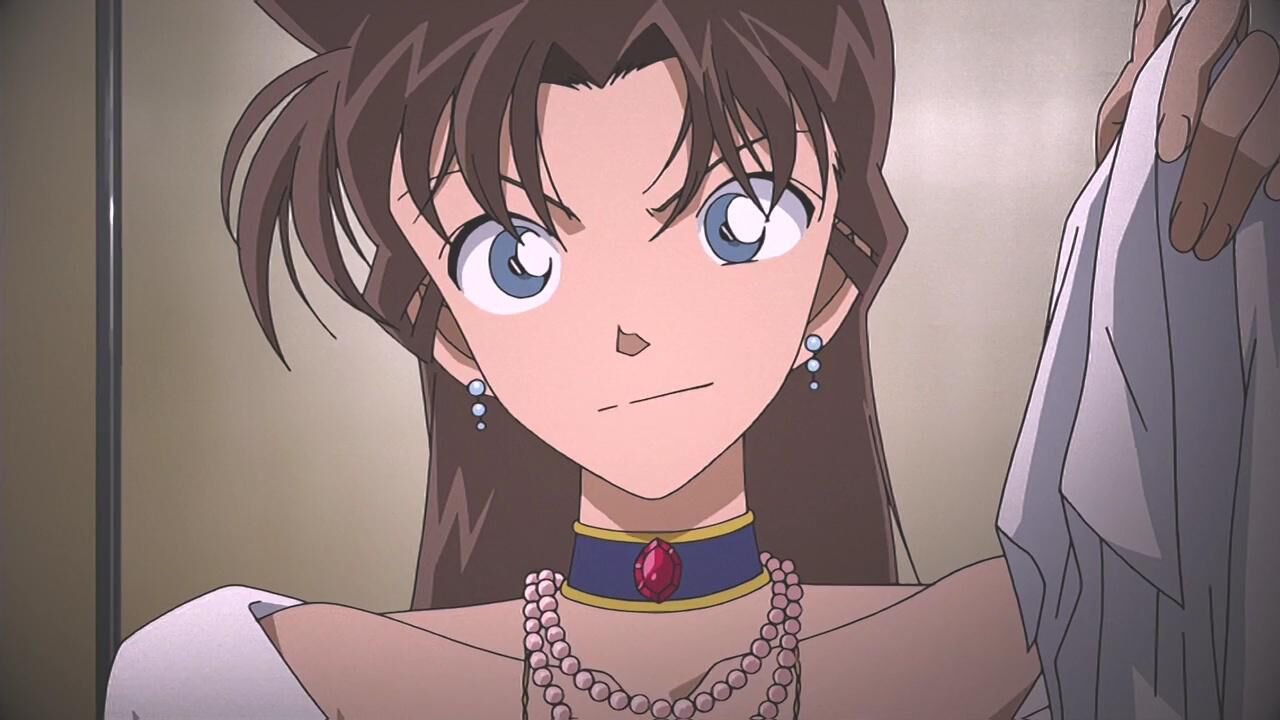 小兰害羞的捂起来了#名侦探柯南##动漫混剪