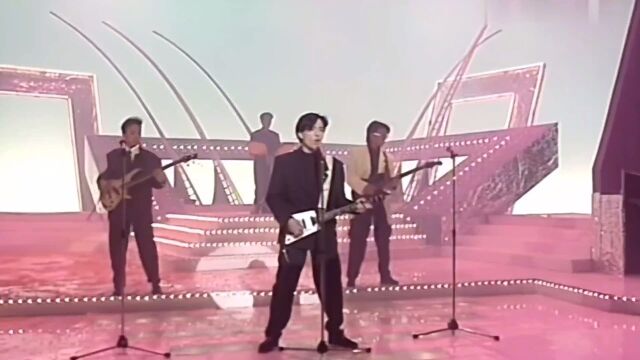 Beyond成名曲《大地》原来隐藏着这样的故事, 难怪能火35年.