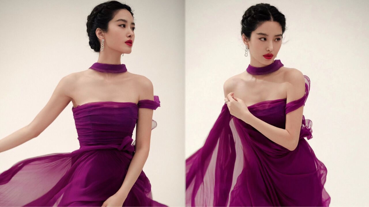 杨采钰亮相时尚芭莎,身穿抹胸紫色纱裙白到发光,面对镜头大秀美肩