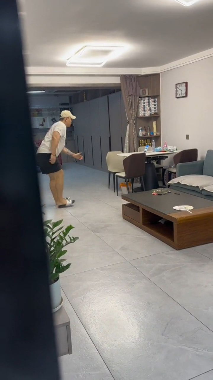 滑步舞 #搞笑 兄弟新学的舞蹈.