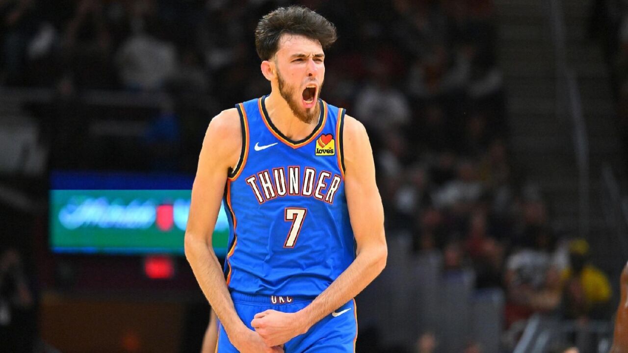 潜力无限!生涯前8战霍姆格伦场均15 且进180俱乐部 历史首人