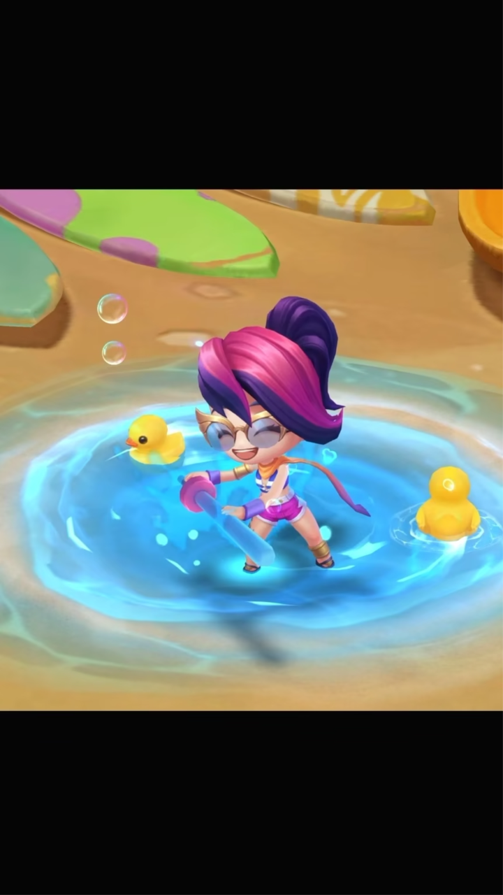 泳池派对 小小菲奥娜 秀剑术