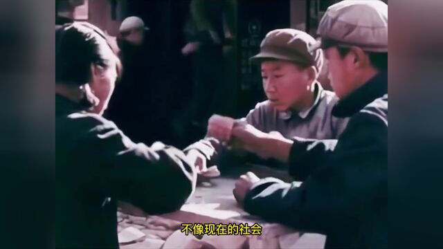 1967年北京火车站影像,岁月的痕迹绿皮火车,勾起多少人的回忆!