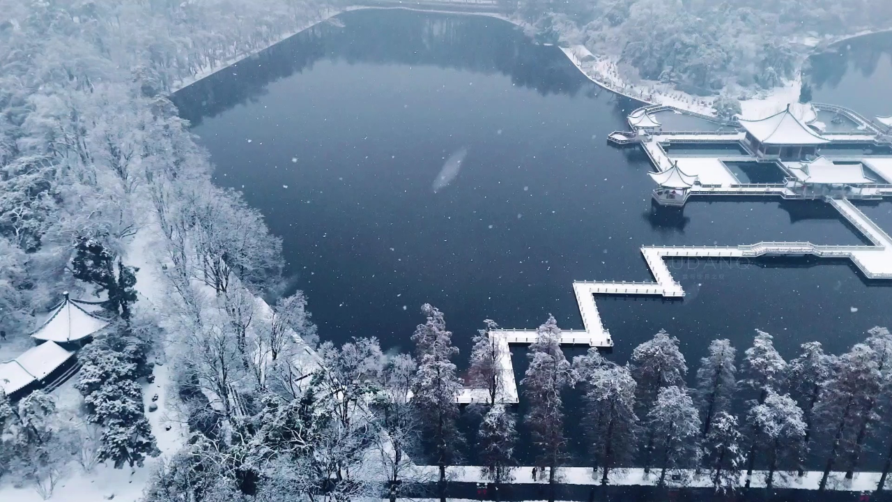 橘子洲头雪景照片图片