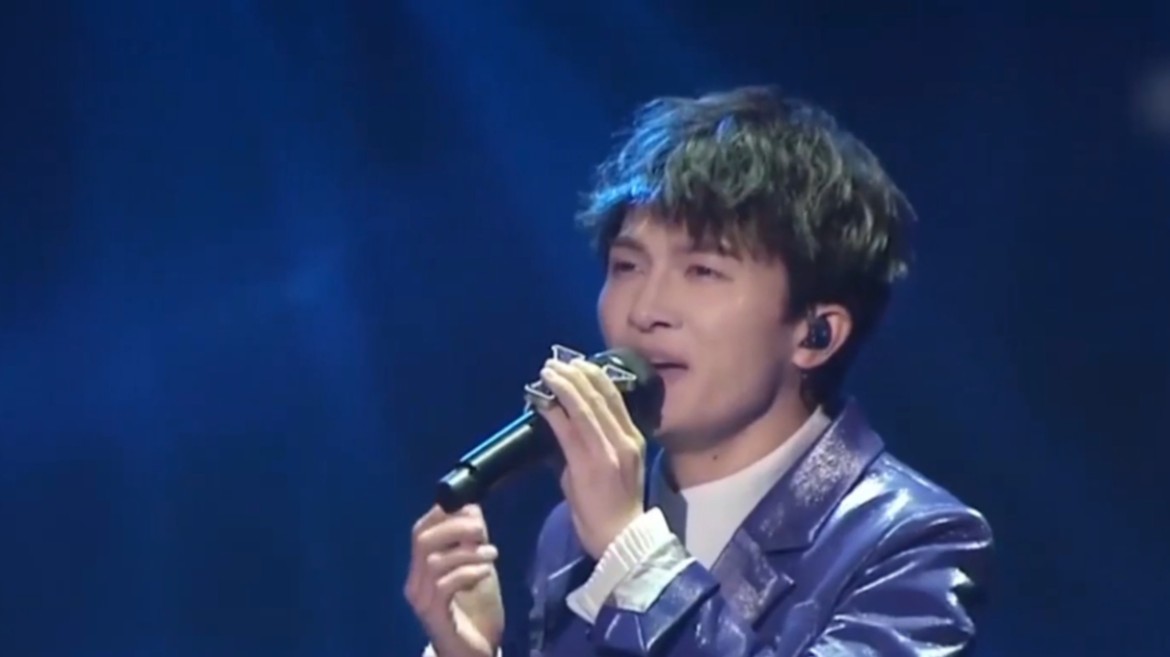 周深李克勤合唱《那片海》,这对神仙组合,绝对是一绝