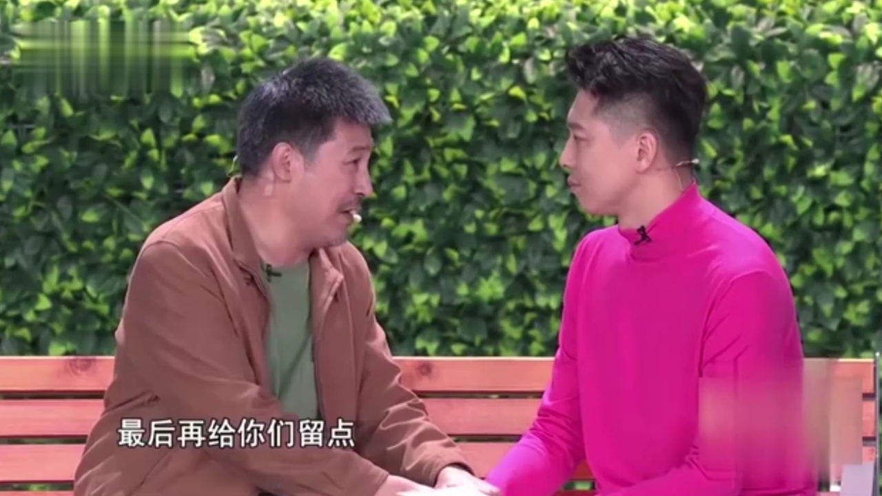 小品《父与子》,孙涛打电话给邵峰被误当成骗子,笑点防不胜防