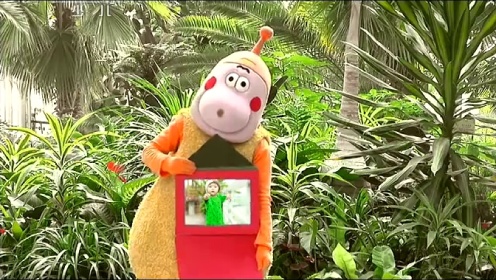 01:29节 目:小小智慧树时 间:2014-04-22小小智慧树小朋友们来信了0