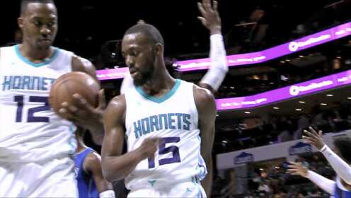 《NBA全场集锦》【得分】夏洛特拉杆队！沃克超强滞空完成2＋1